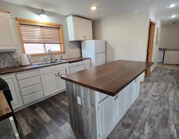 $115,000 | 312 South Tyler Street, Tyler, MN 56178