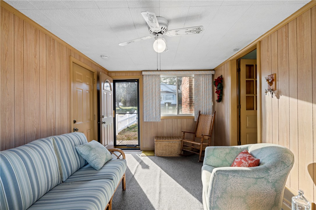 275 Abbott Run Valley Road Cumberland, RI 02864 - Photo 6 of 30
