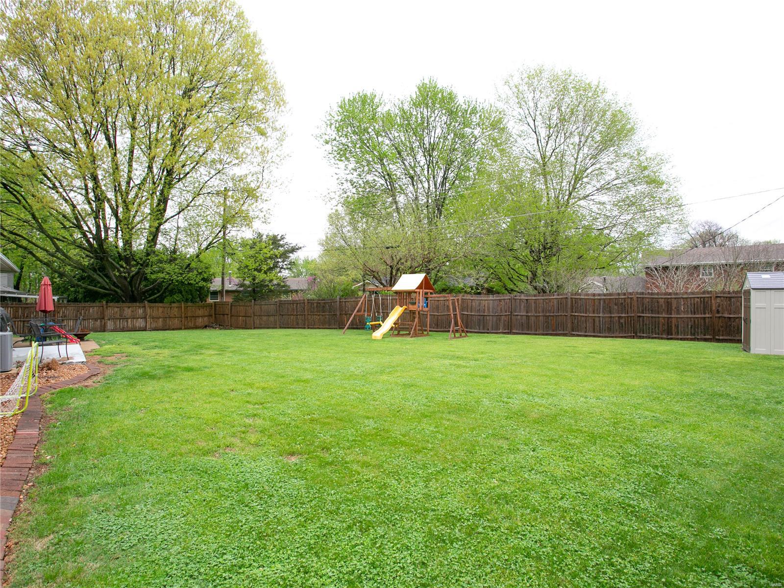 202 Fontainebleau O'Fallon, IL 62269 - Photo 5 of 29
