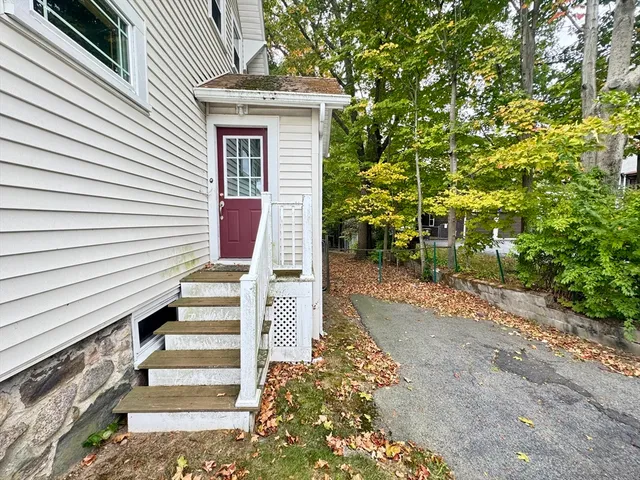 $2,900 | 273 Front Street, Weymouth, MA 02188