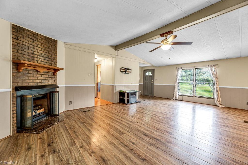 1672 Sullivan Road Thomasville, NC 27360 - Photo 8 of 35
