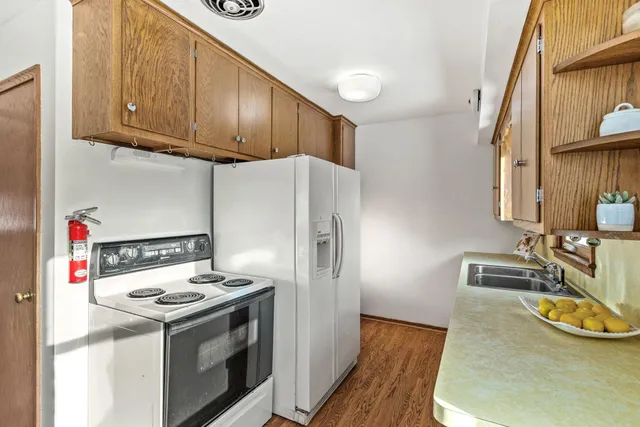 $330,000 | 6015 Aspen Road, Mound, MN 55364