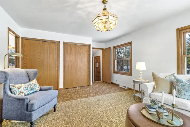 $330,000 | 6015 Aspen Road, Mound, MN 55364