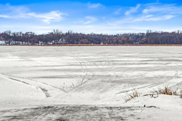 $330,000 | 6015 Aspen Road, Mound, MN 55364