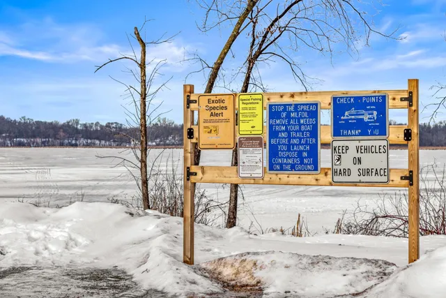 $330,000 | 6015 Aspen Road, Mound, MN 55364