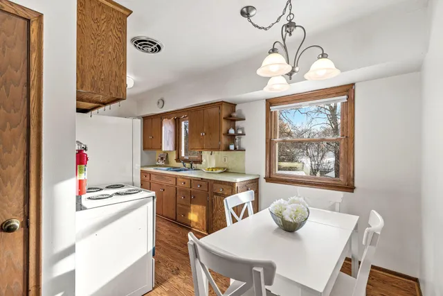 $330,000 | 6015 Aspen Road, Mound, MN 55364