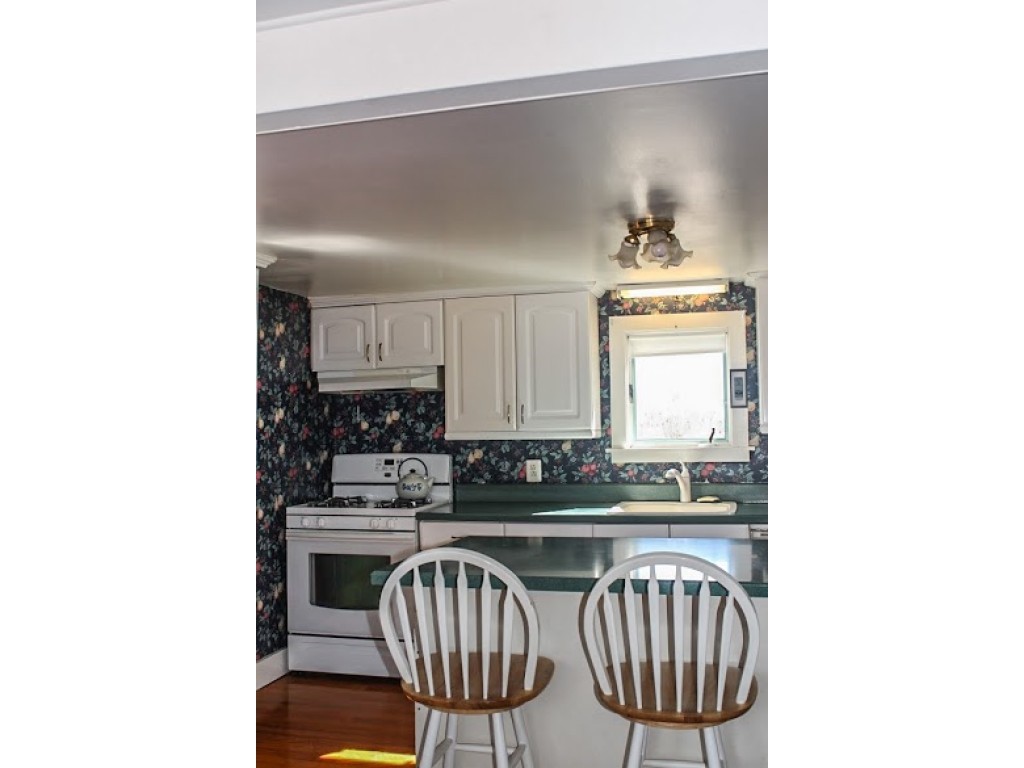 140 Old Dover Road Newington, NH 03801 - Photo 1 of 36 Gallery Image 1