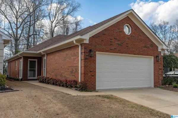 $2,250 | 1223 Berwick Road, Birmingham, AL 35242