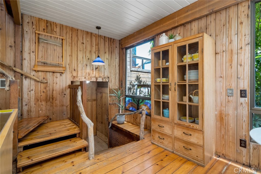 1515 9th Street Los Osos, CA 93402 - Photo 37 of 69 a view of living room