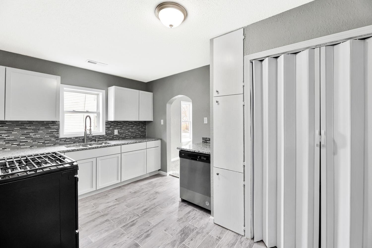 1141 Ada Street Augusta, KS 67010 - Photo 24 of 35