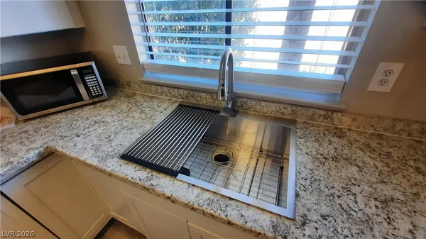 $1,550 | 1632 Marathon Drive, Unit 12, Las Vegas, NV 89108