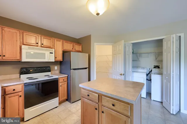 $280,000 | 220 Harvard Avenue, Lancaster, PA 17603