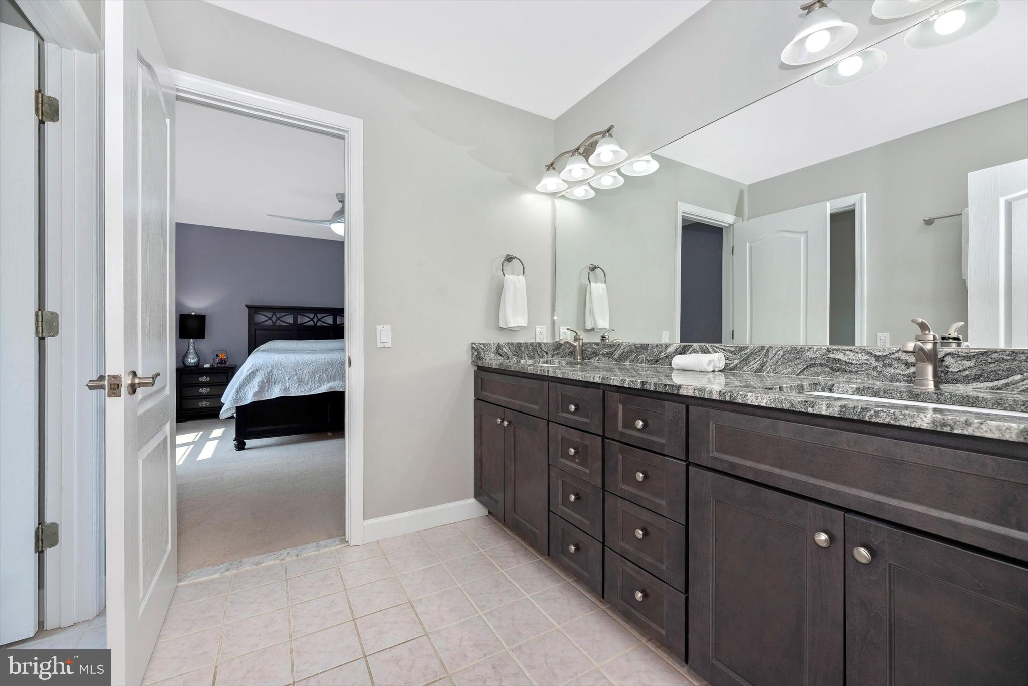 2945 Lonesome Dove Road Mount Airy, MD 21771 - Photo 39 of 66 Jack & Jill Bath between Bedroom 2 & 3