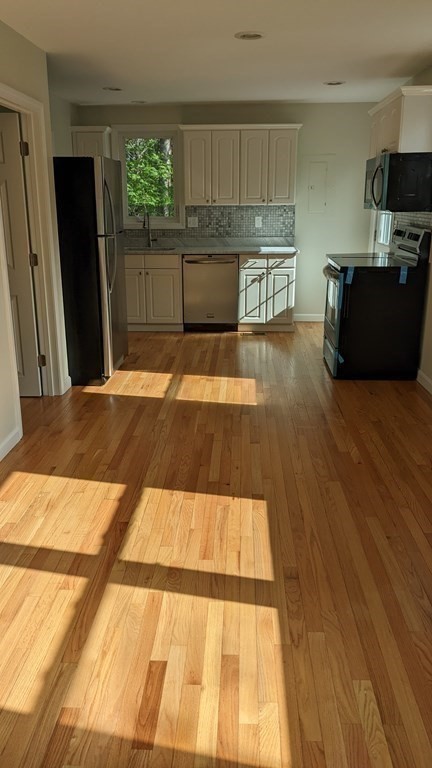 76 Fairhaven Road, Unit 76 Mattapoisett, MA 02739 - Photo 6 of 14 Gallery Image 6
