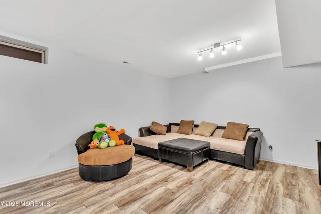 $1,199,999 | 4 Christopher Drive, Howell, NJ 07731