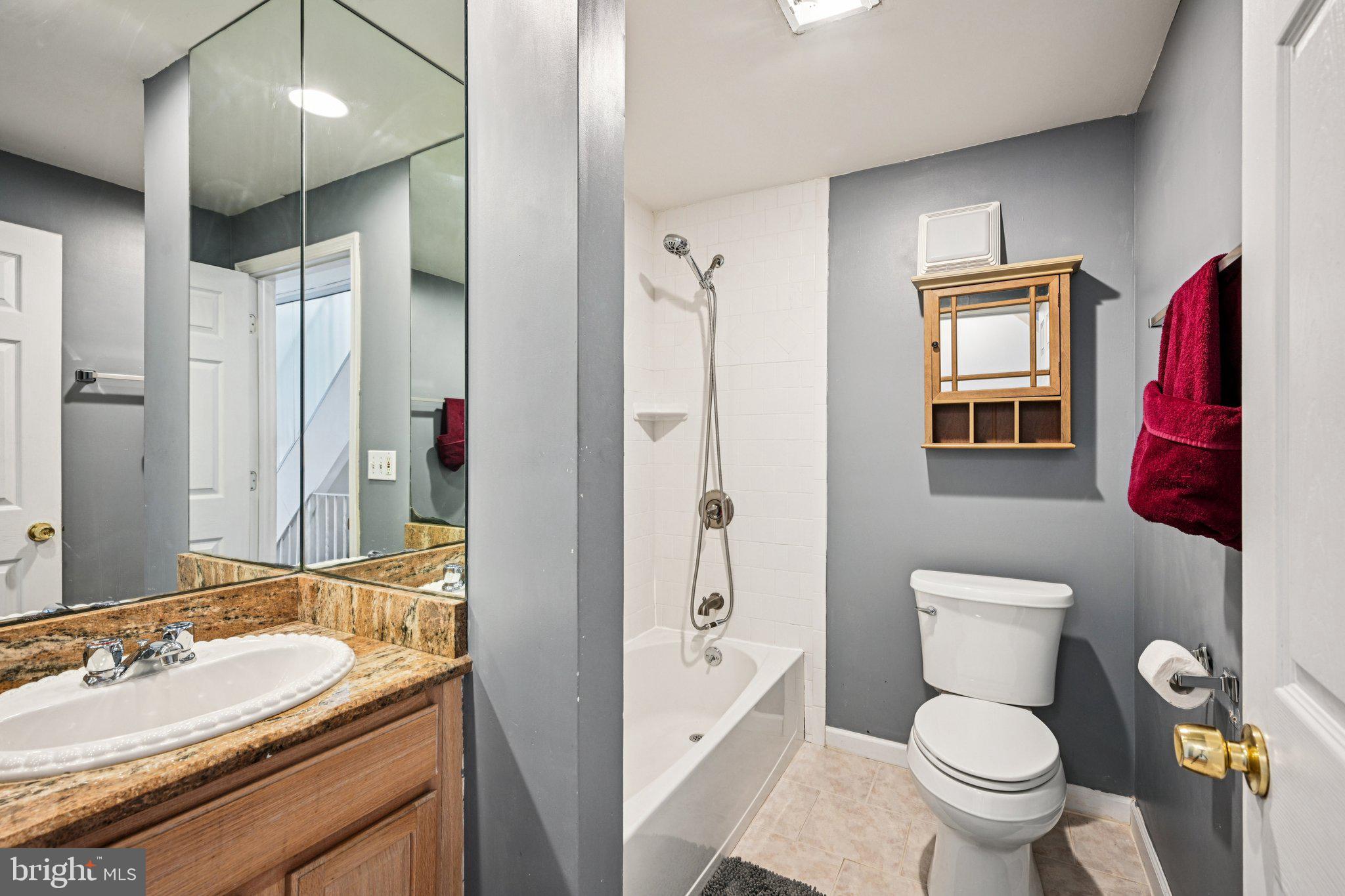 408 Monroe Street Philadelphia, PA 19147 - Photo 13 of 30