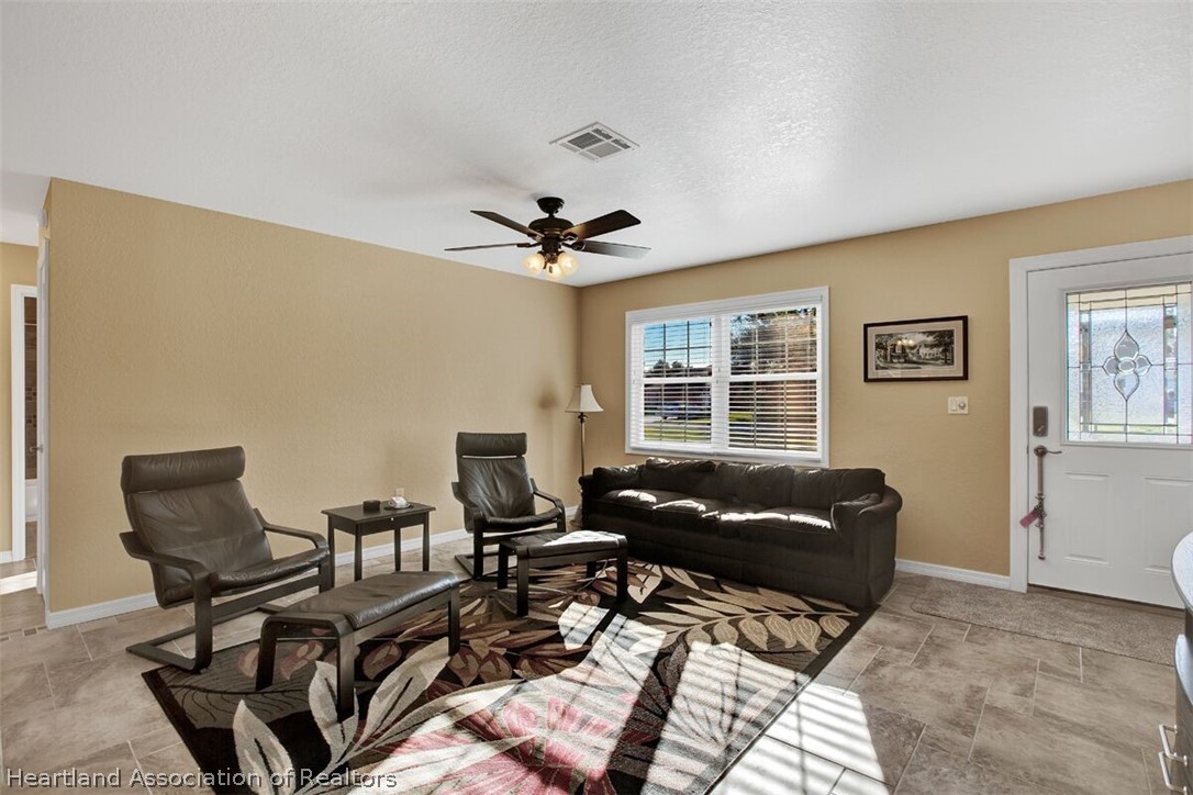 5905 Thunder Road Sebring, FL 33876 - Photo 12 of 29 Gallery Image 12