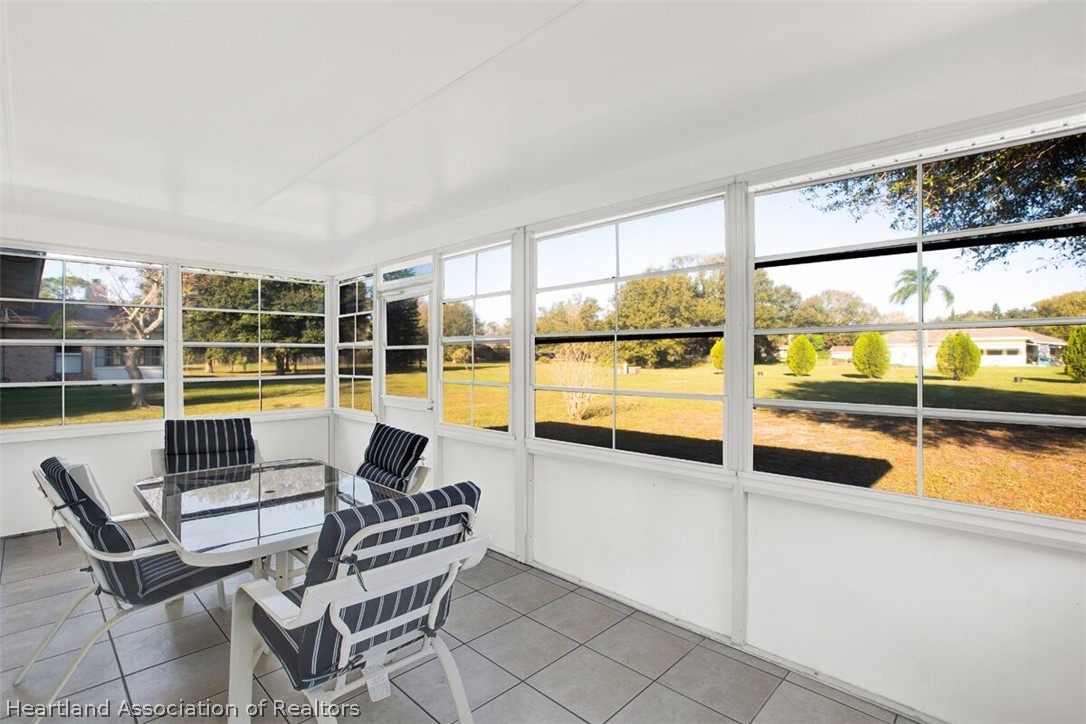 5905 Thunder Road Sebring, FL 33876 - Photo 5 of 29 Gallery Image 5