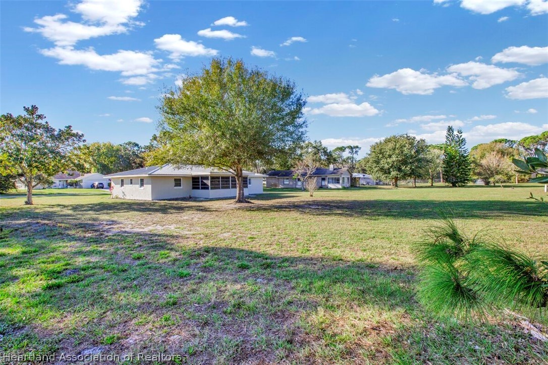 5905 Thunder Road Sebring, FL 33876 - Photo 9 of 29 Gallery Image 9
