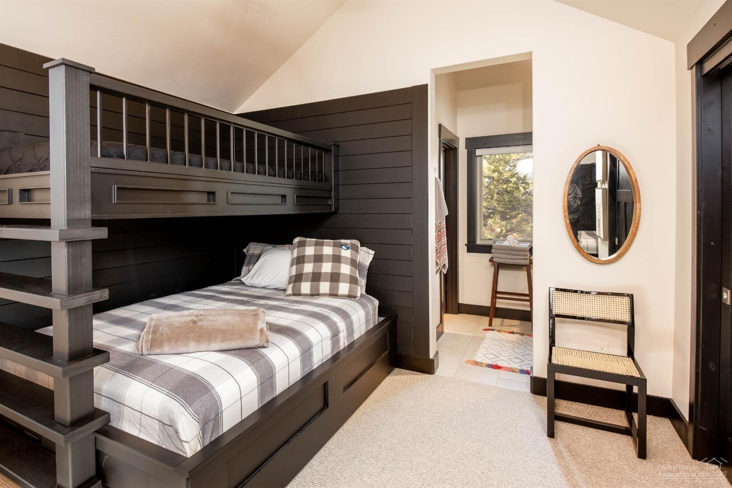 57018 Dancing Rock Loop Bend, OR 97707 - Photo 18 of 24 Additional Photo