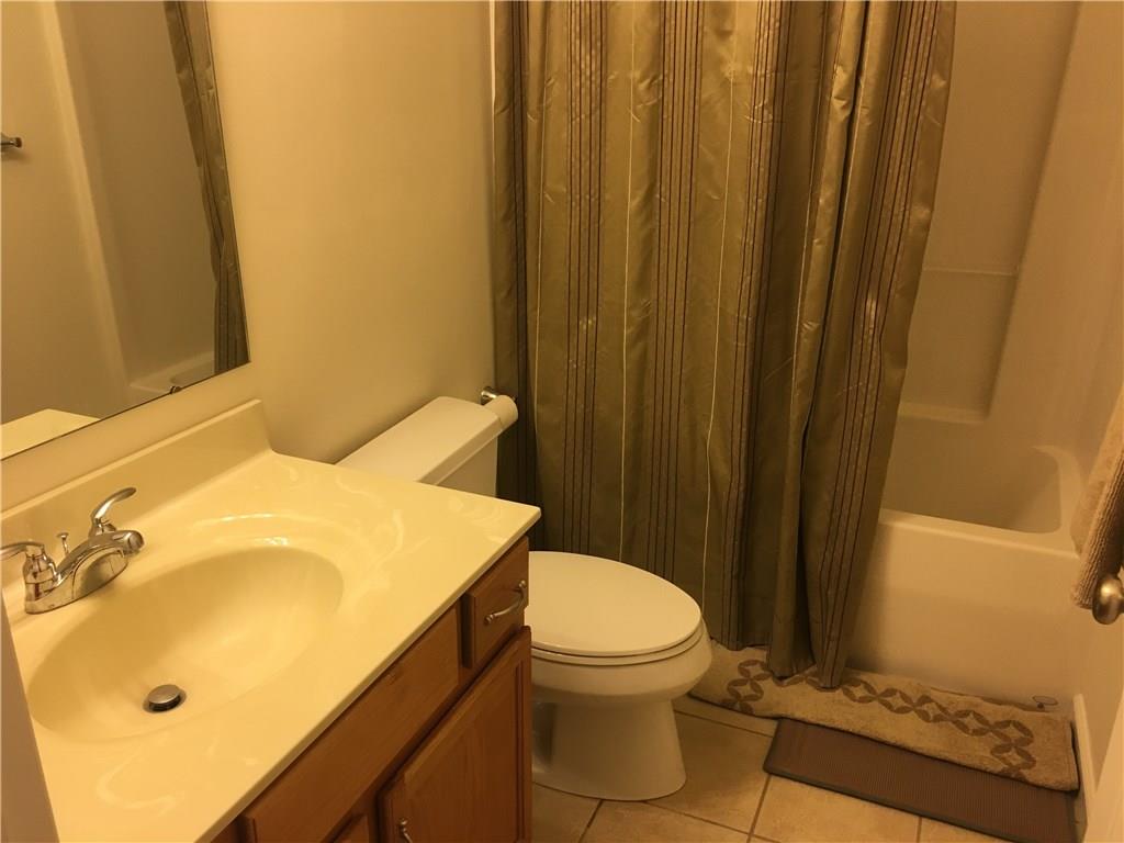 1 Coraopolis Road, Unit 104 Coraopolis, PA 15108 - Photo 12 of 19 Common Full Bath