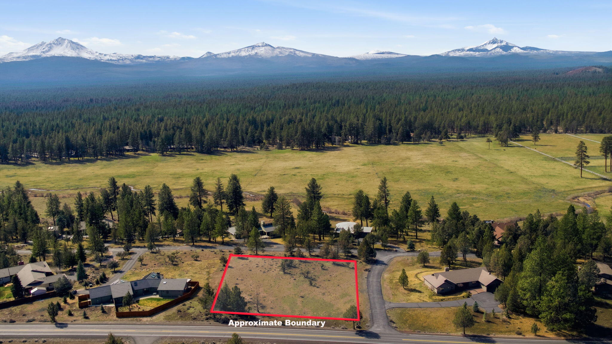 70070 Meadow View Road Sisters, OR 97759 - Photo 2 of 13