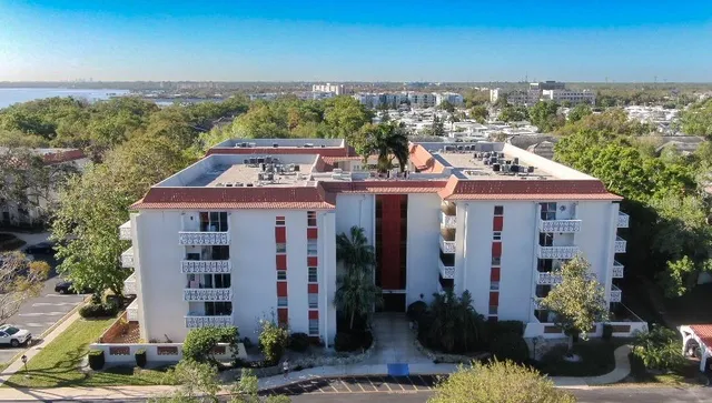 $1,850 | 2630 Pearce Drive, Unit 104, Clearwater, FL 33764