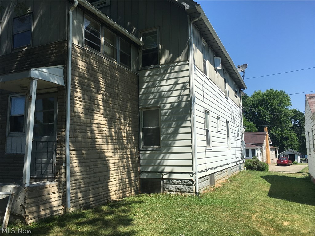76 Spring Street Struthers, OH 44471 - Photo 10 of 11 Gallery Image 10