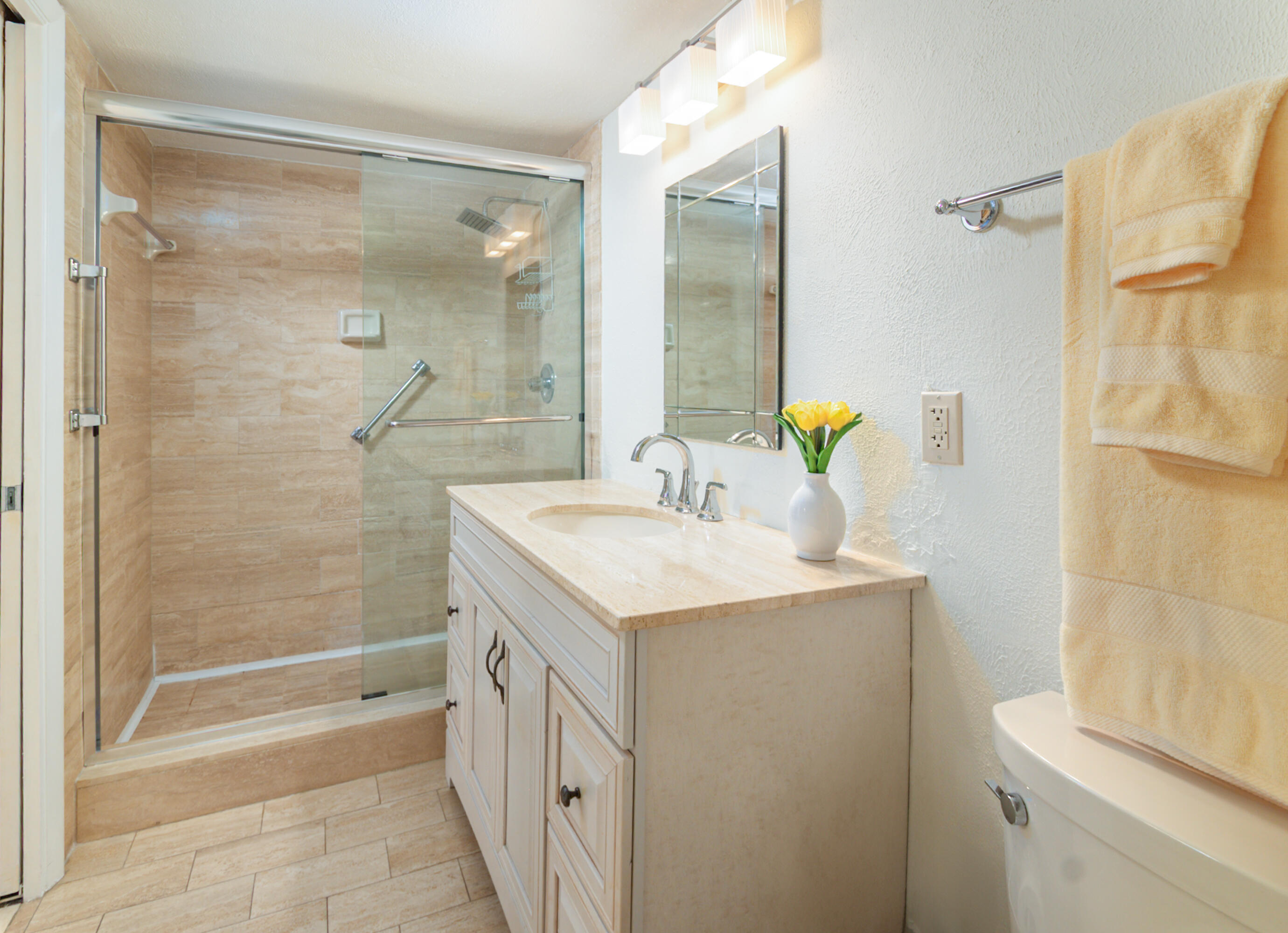 7153 Promenade Drive, Unit 601 Boca Raton, FL 33433 - Photo 29 of 47 Master Bath