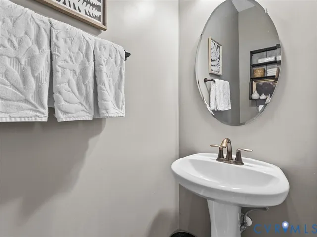 $670,000 | 14384 Charter Landing Drive, Midlothian, VA 23114