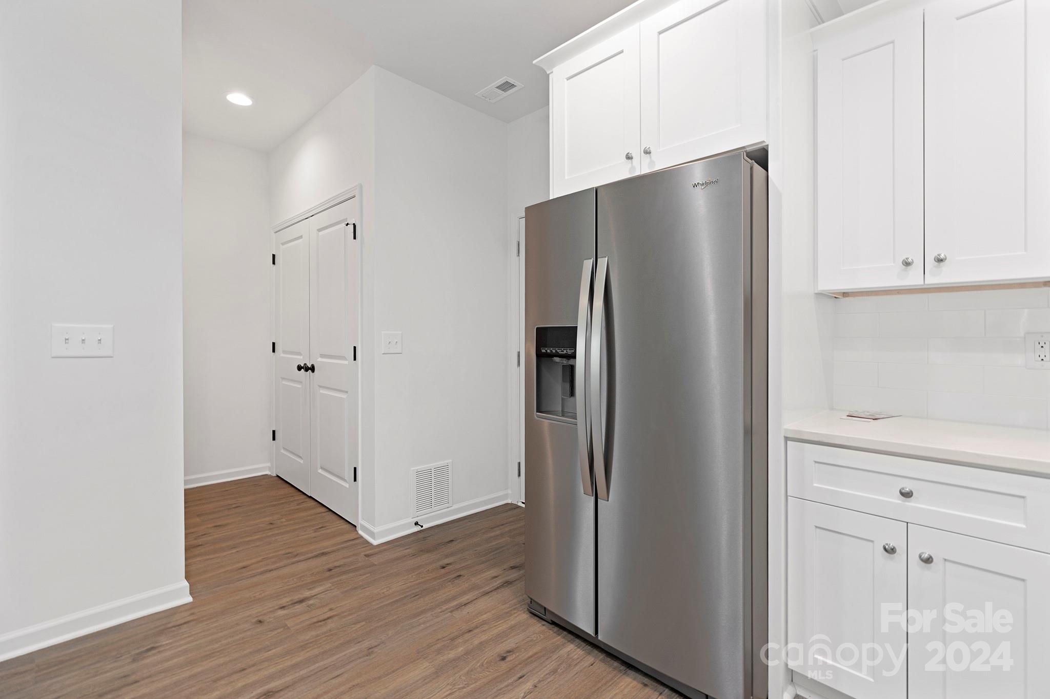 10018 Windrift Road Charlotte, NC 28215 - Photo 11 of 25 Gallery Image 11