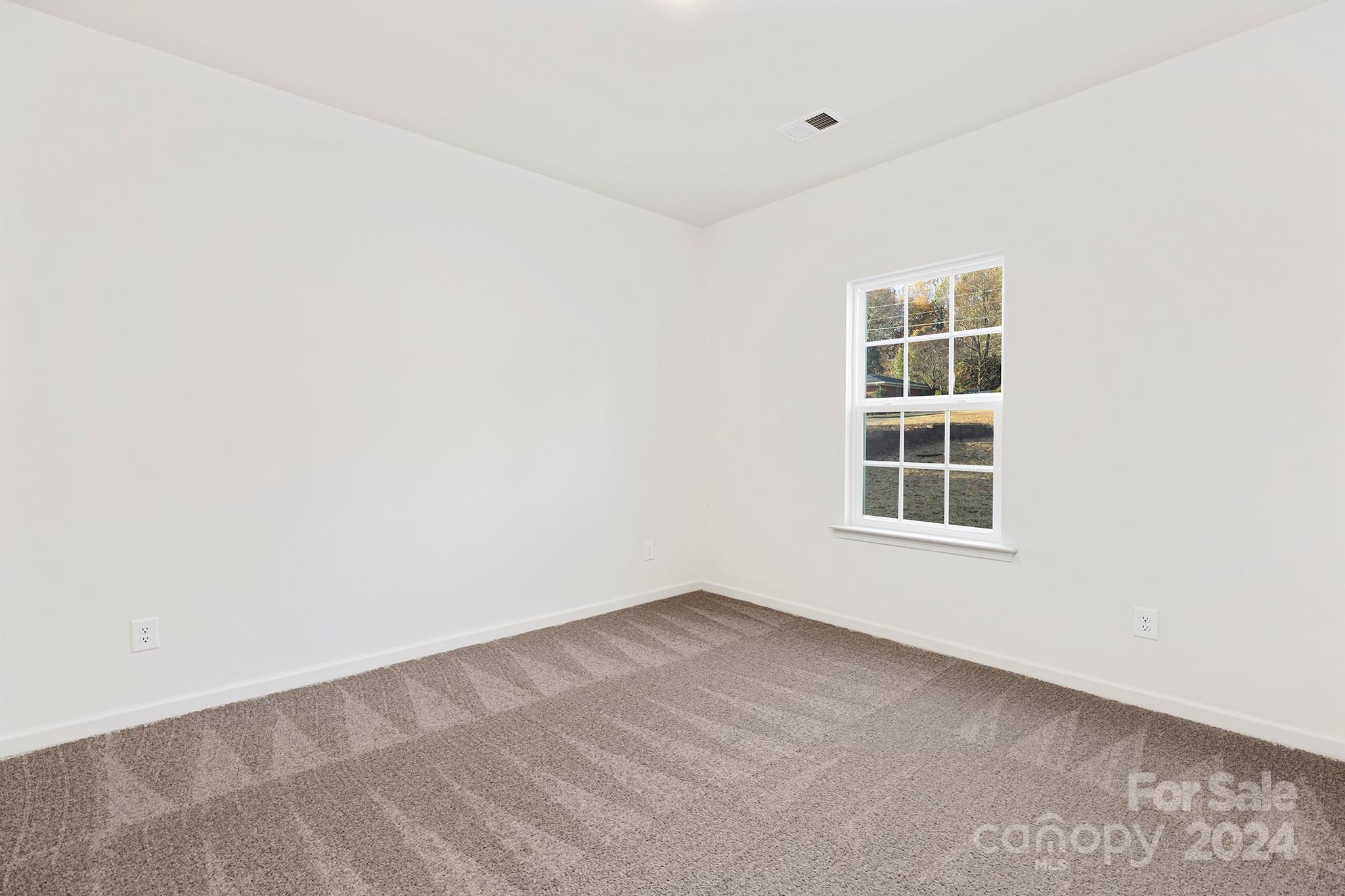 10018 Windrift Road Charlotte, NC 28215 - Photo 16 of 25 Gallery Image 16