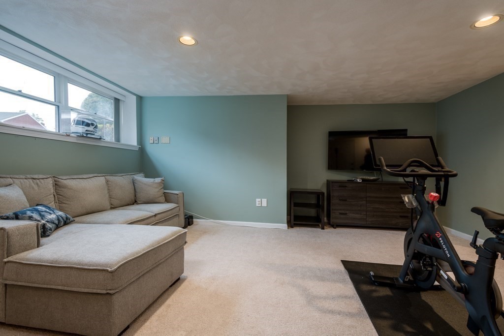 20 Carnation Circle, Unit A Reading, MA 01867 - Photo 21 of 30