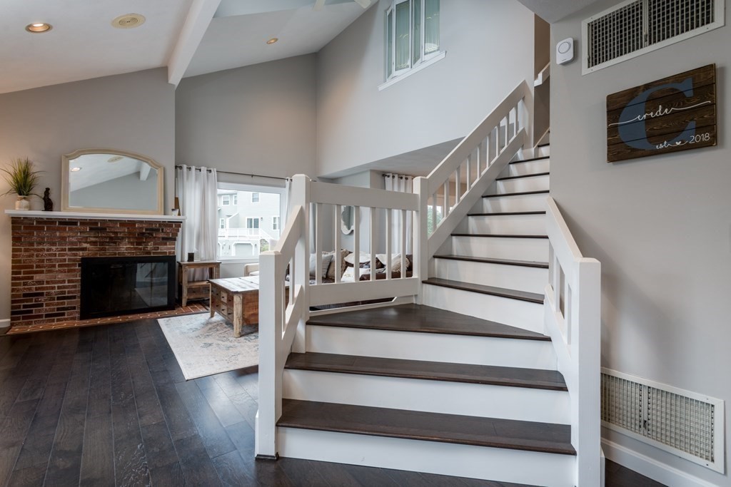 20 Carnation Circle, Unit A Reading, MA 01867 - Photo 6 of 30