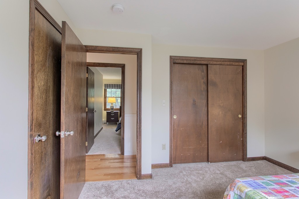 10 Farley Brook Road Chelmsford, MA 01824 - Photo 15 of 30