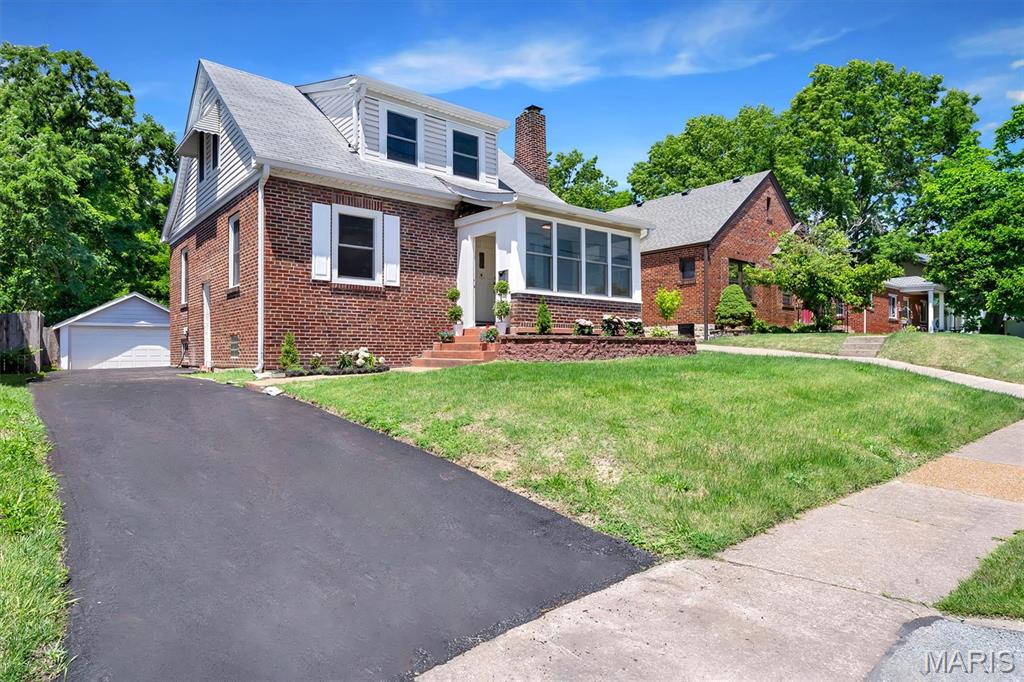 53 South Laclede Station Road St. Louis, MO 63119 - Photo 9 of 39