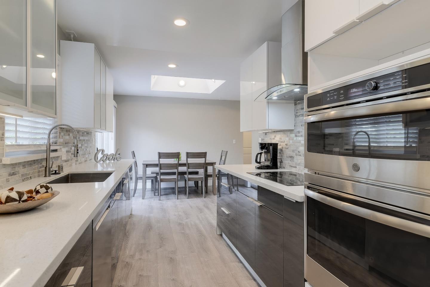 1134 South Stelling Road Cupertino, CA 95014 - Photo 7 of 27 Gallery Image 7