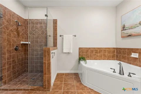 $400,000 | 10300 Morado Cove, Unit 503, Austin, TX 78759