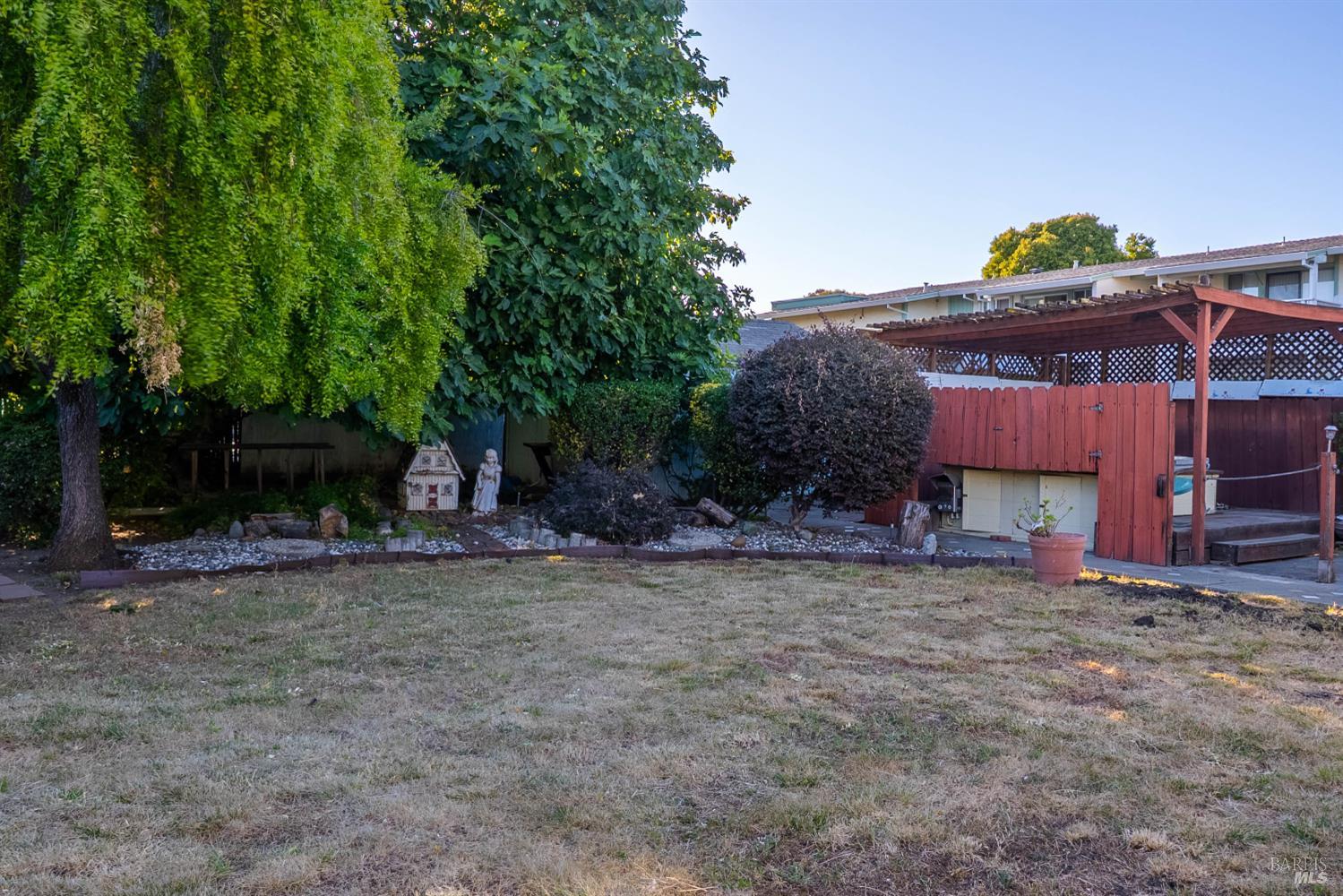 413 Gregory Street Fairfield, CA 94533 - Photo 20 of 22 Backyard