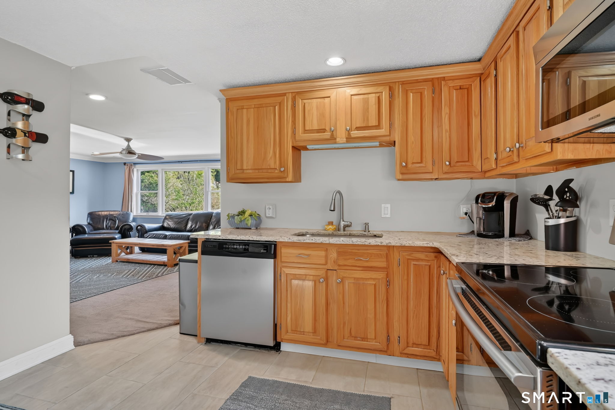 61 Cedar Street Newington, CT 06111 - Photo 22 of 39