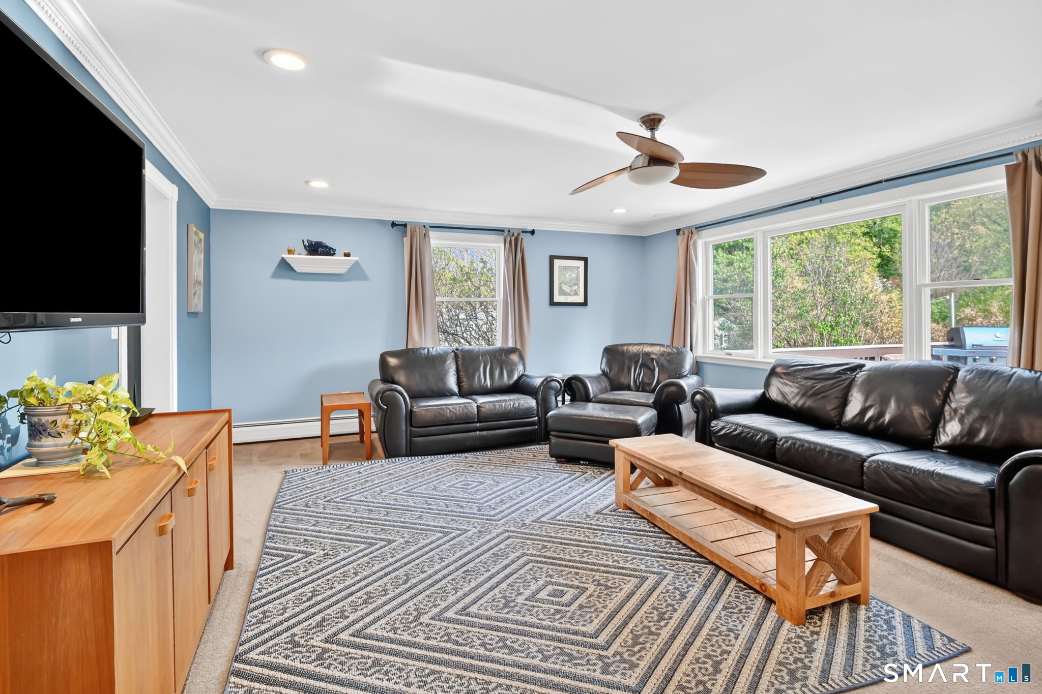 61 Cedar Street Newington, CT 06111 - Photo 25 of 39