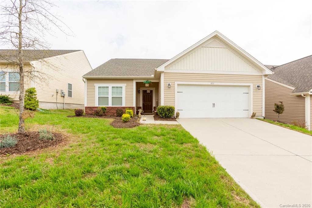 977 Roxburgh Avenue Rock Hill, SC 29732 - Photo 2 of 31