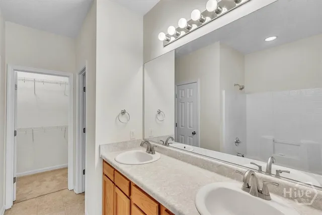 $2,000 | 56 Stonelake Circle, Savannah, GA 31419