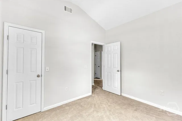 $2,000 | 56 Stonelake Circle, Savannah, GA 31419