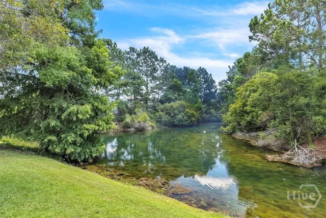 $2,000 | 56 Stonelake Circle, Savannah, GA 31419