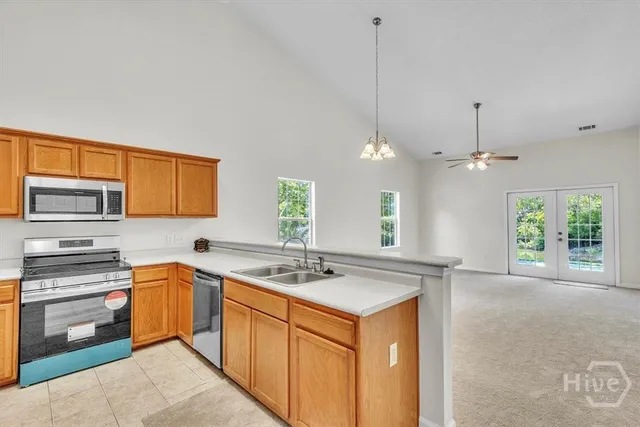 $2,000 | 56 Stonelake Circle, Savannah, GA 31419