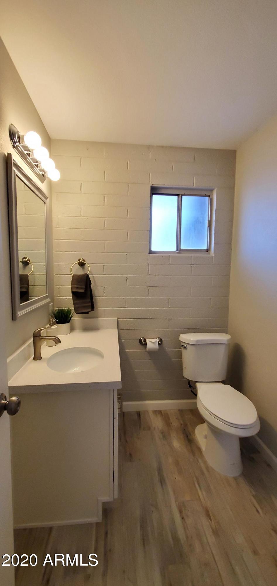 3620 West Ruth Avenue Phoenix, AZ 85051 - Photo 13 of 25 Master bathroom