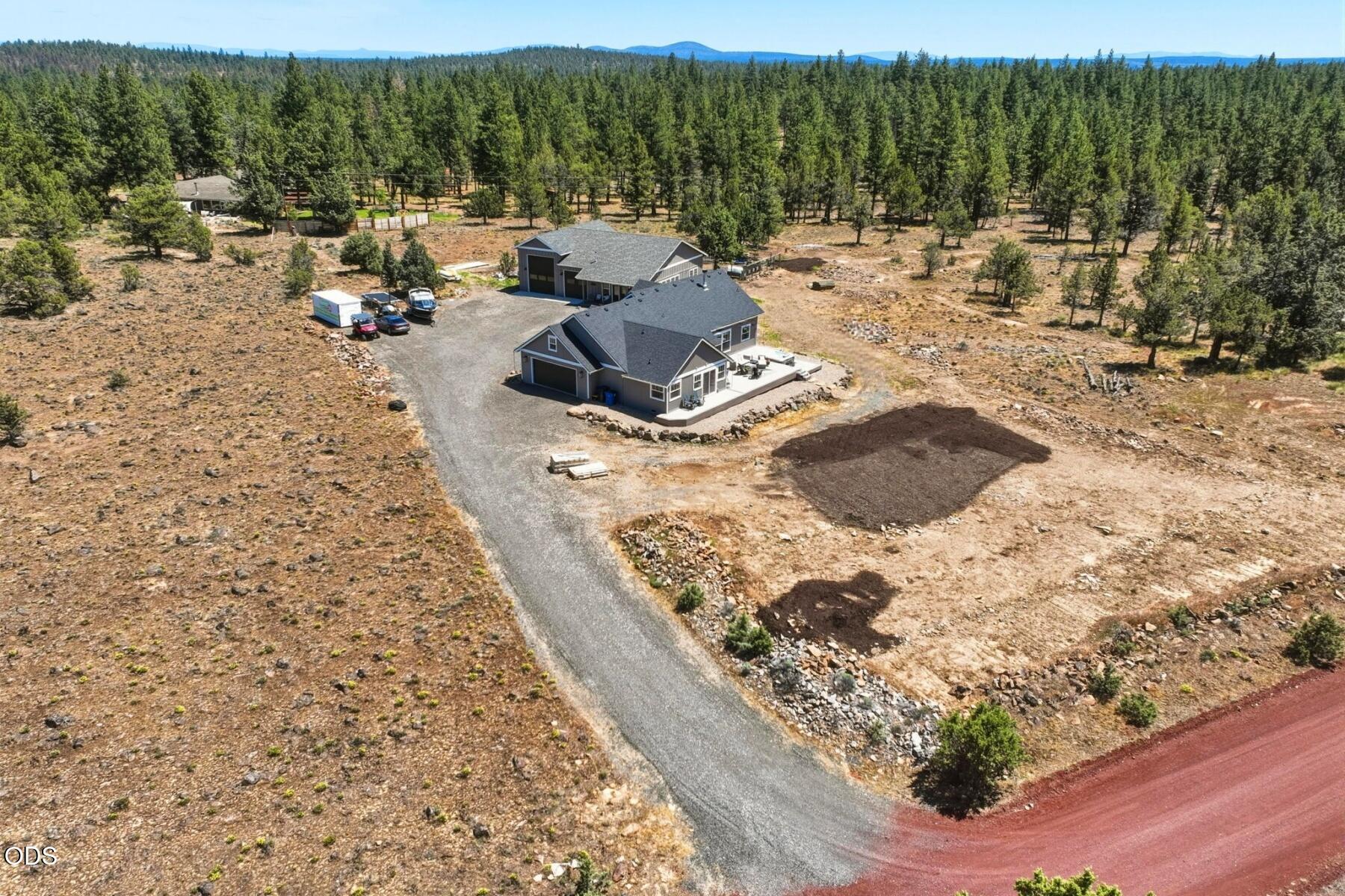 69550 Pine Ridge Drive Sisters, OR 97759 - Photo 36 of 48