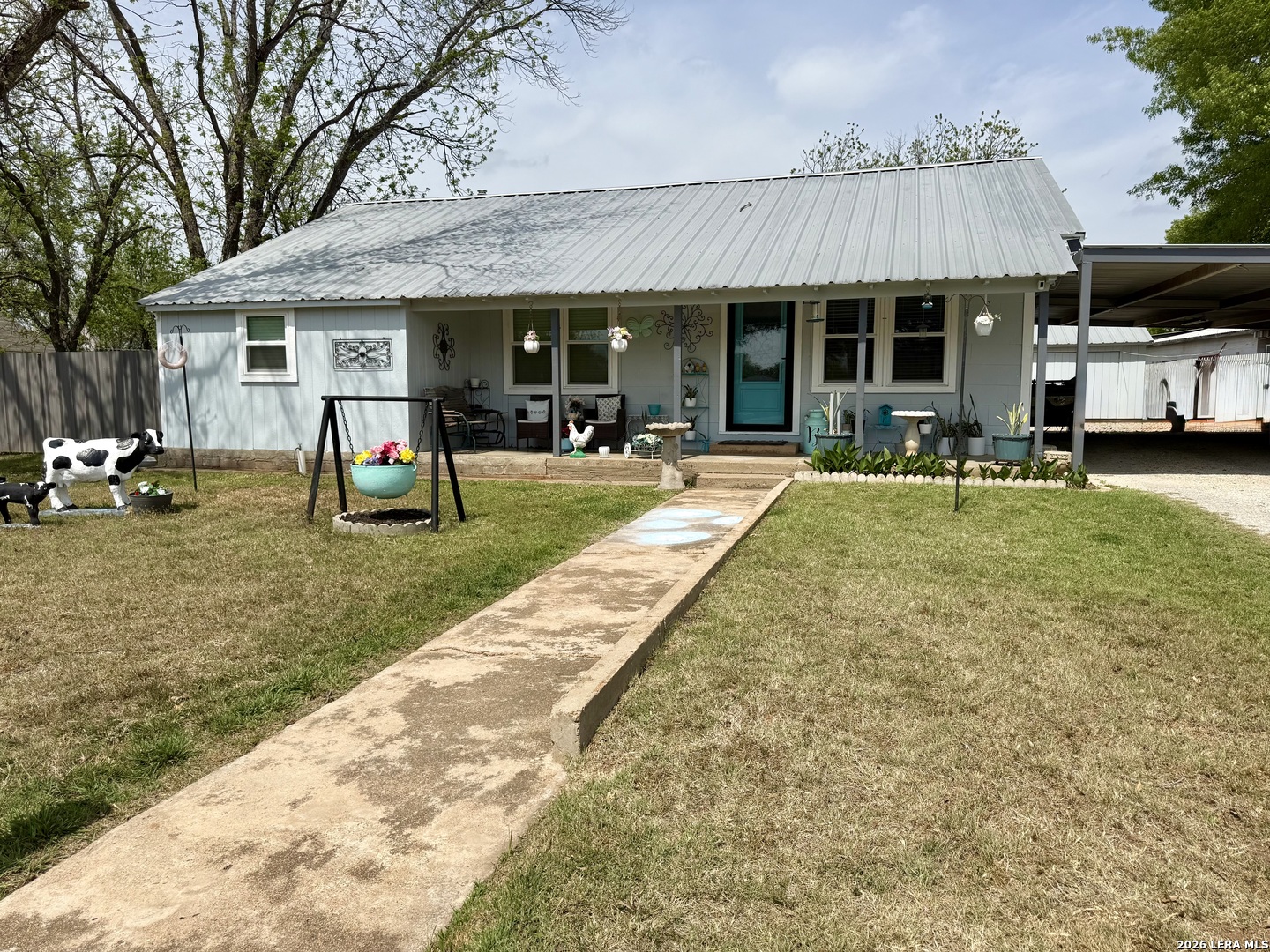 413 Southview Street Graham, TX 76450 - Photo 1 of 1