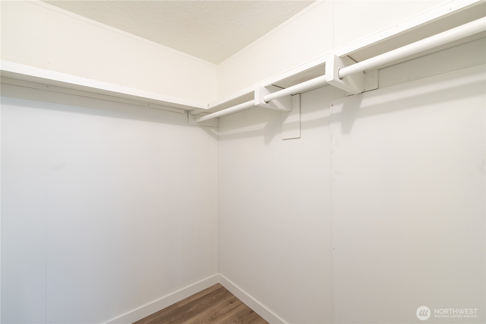 7701 Hardeson Road, Unit 52C Everett, WA 98203 - Photo 17 of 35